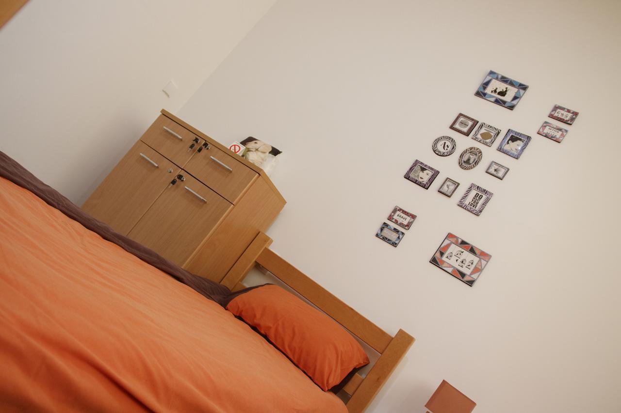Guesthouse Night&Day Суботица Экстерьер фото