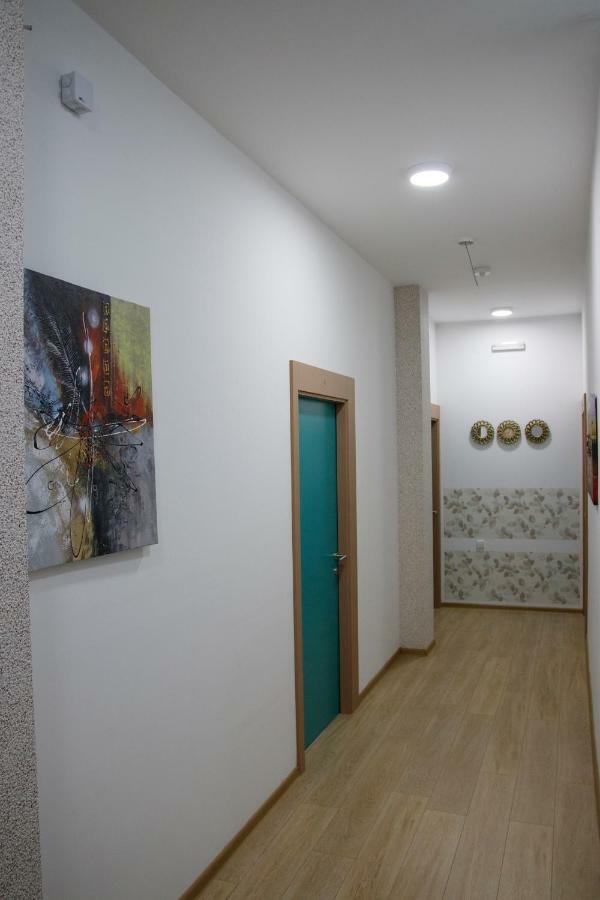 Guesthouse Night&Day Суботица Экстерьер фото